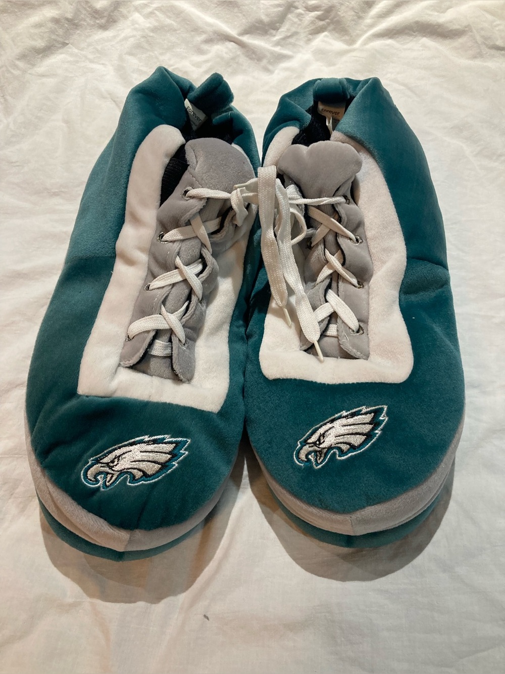 Philadelphia Eagles lace up Slippers/Shoes, size large, NWOT!